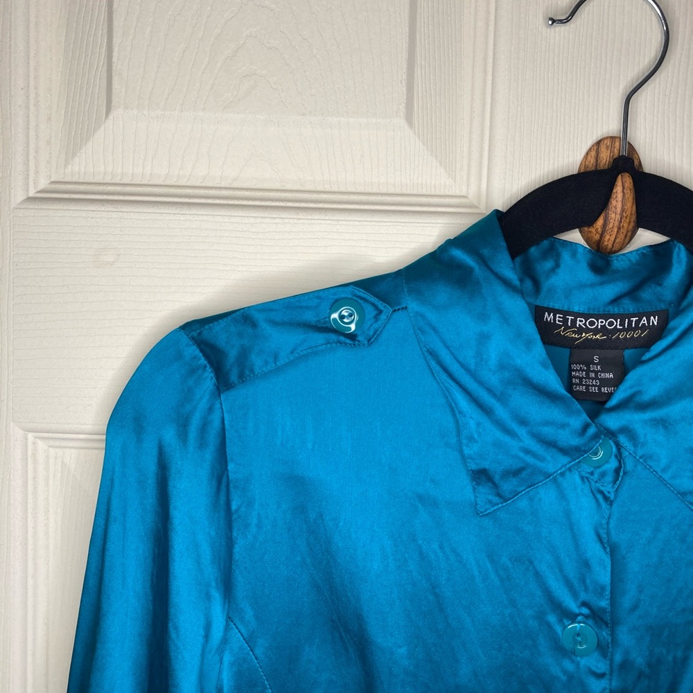 Turquoise silk button down - Picture 3 of 6